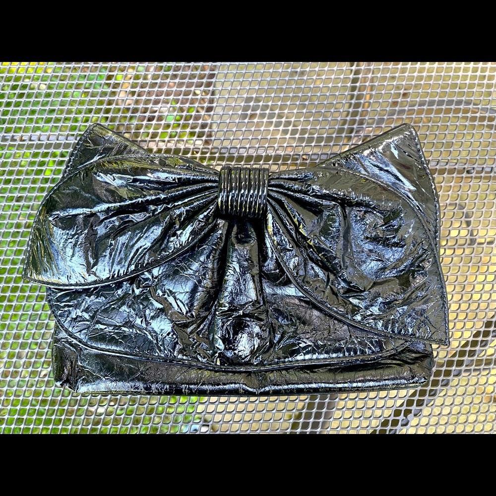 Big bow patent black clutch shoulder bag